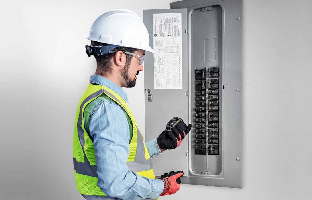 ABB circuit breakers are compatible with GE load centers