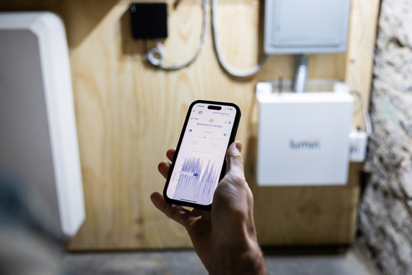 View and control all loads using the Lumin Energy app